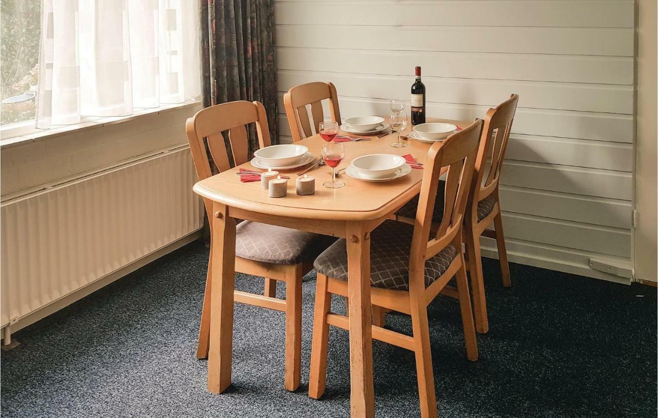 Nice Apartment In Hippolytushoef With Wifi Extérieur photo